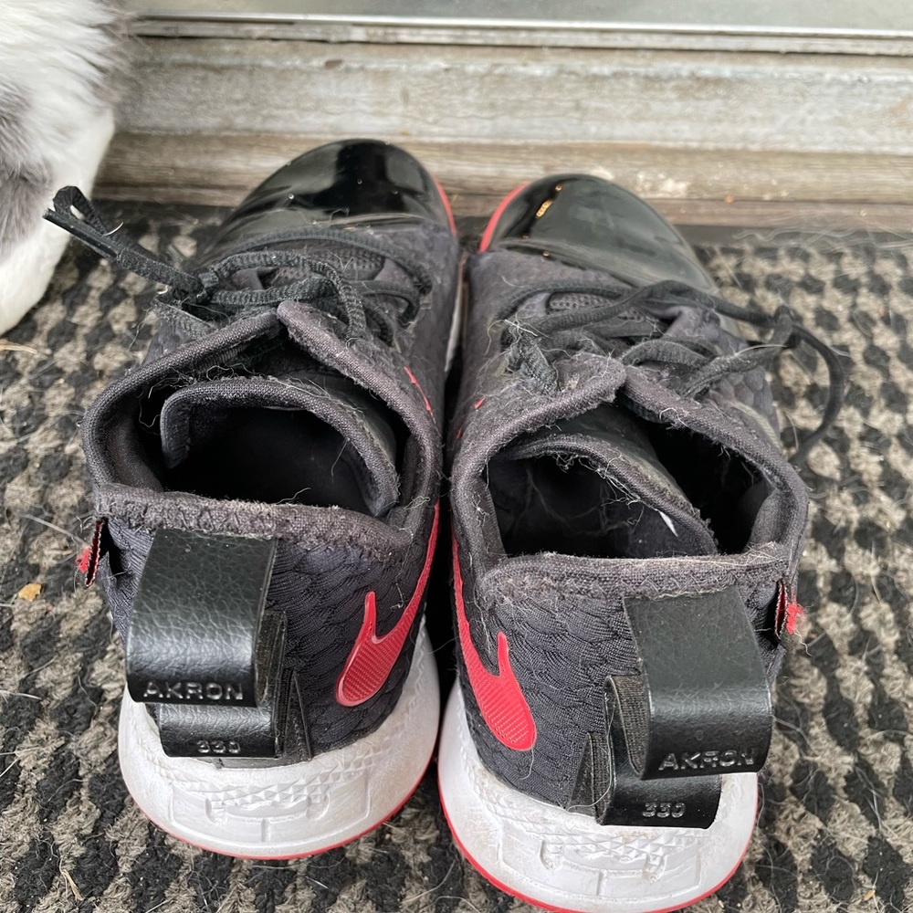 basketball shoes